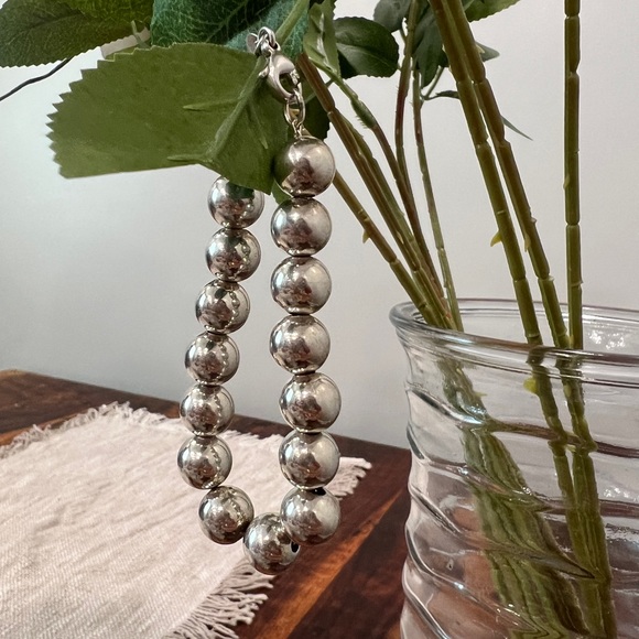 Authentic Tiffany & co  Ball Bracelet
in Silver, 10 mm - Picture 15 of 15